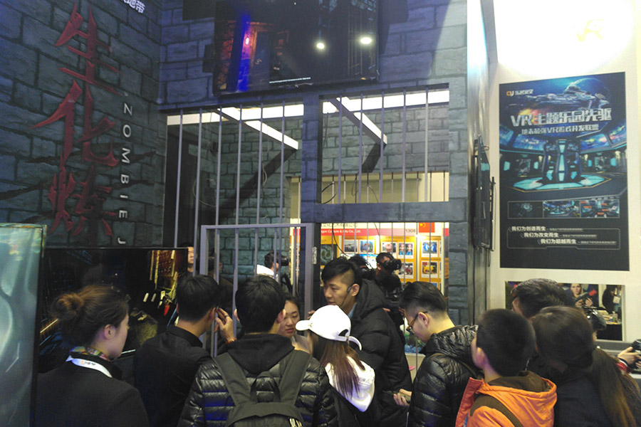 VR體驗(yàn)館矩陣空間VR游戲設(shè)備的營收分析